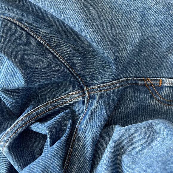 Levis Premium Wedgie Straight Jeans Women's 26 Button Fly Blue Wash Distressed - Picture 8 of 13